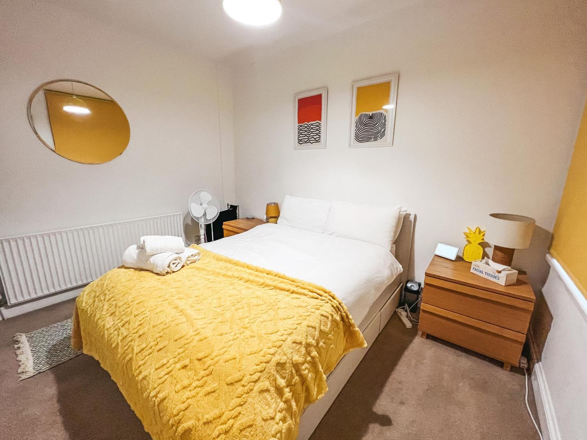 Gorgeous 3 Bed With Garden Office By Staybynumbers Apartamento *