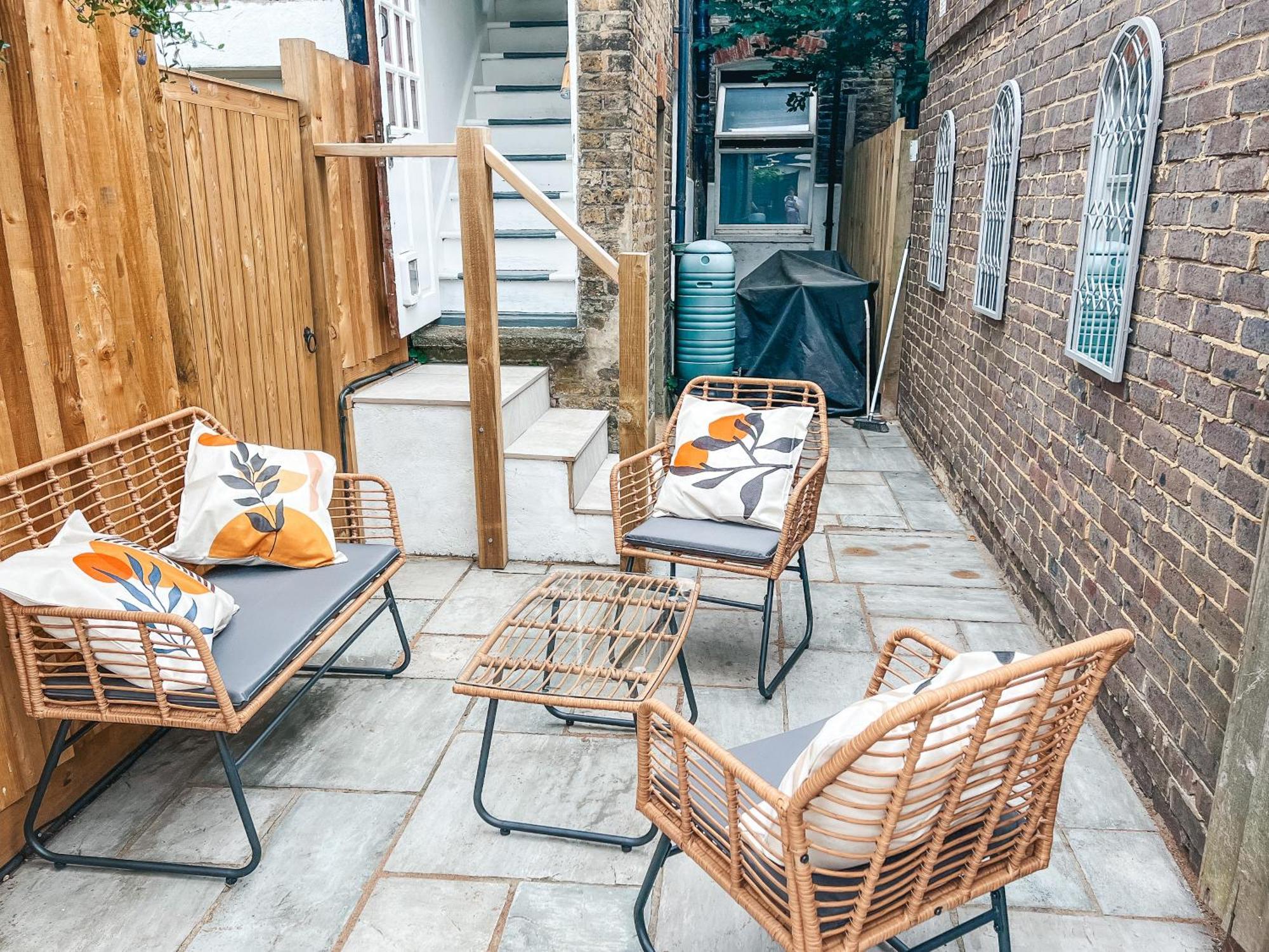 Gorgeous 3 Bed With Garden Office By Staybynumbers *